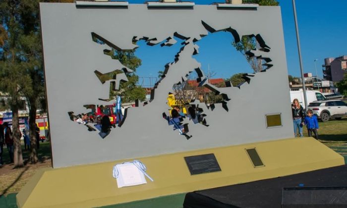 F. Varela - Conmemoración el Día del Veterano y Caídos en la Guerra de Malvinas